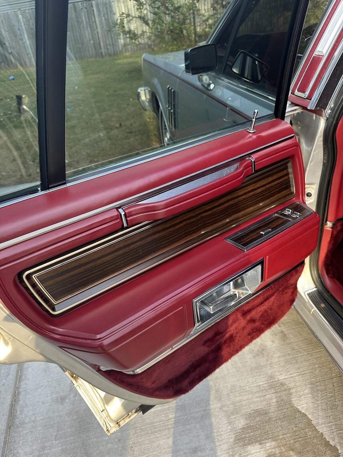 1983 Lincoln Continental - photo 9