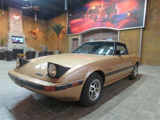 1983 Mazda RX-7 Original Owner, Full Documentation - photo 9