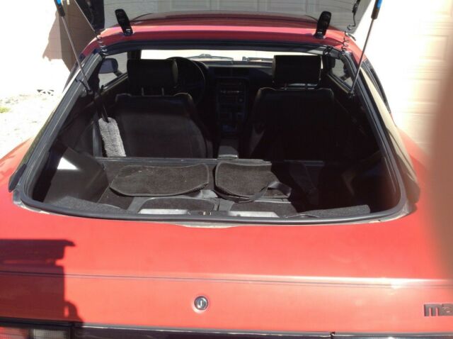 1983 Mazda RX-7 2 door - photo 2