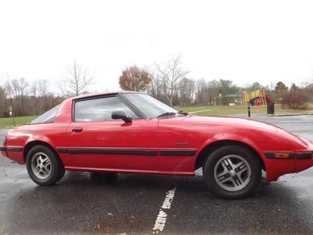 1983 Mazda RX7 Complete Largely Original Rotary Non Turbo Enthusiast Driver 1983 Mazda RX-7