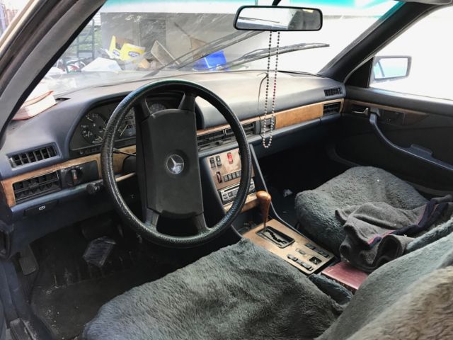 1983 Mercedes-Benz 380SEC -- - photo 7