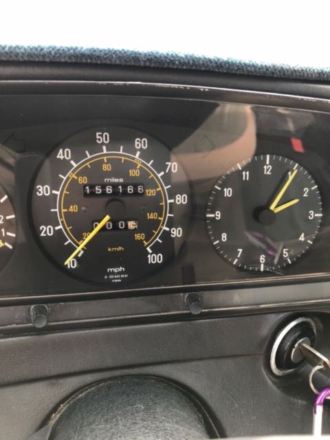 1980 Mercedes-Benz 200-Series - photo 11