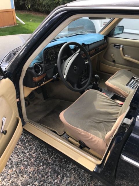 1980 Mercedes-Benz 200-Series - photo 9