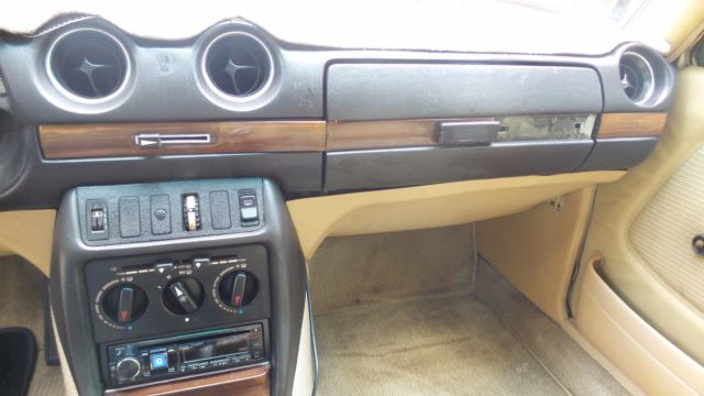 1983 Mercedes-Benz 200-Series 240D - photo 7