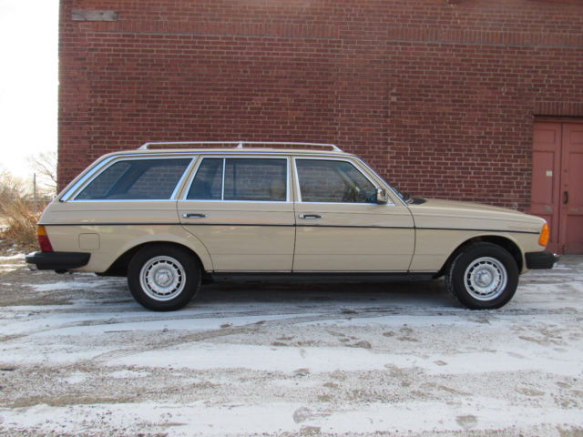 1983 Mercedes-Benz 300-Series 300 TD - photo 7