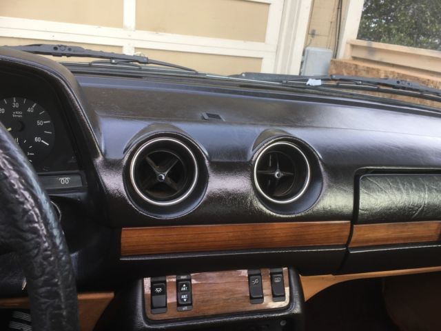 1983 Mercedes-Benz 300-Series - photo 8