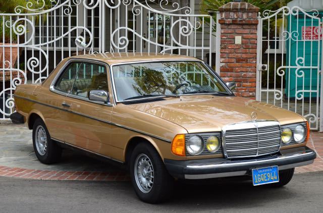1983 Mercedes-Benz 300-Series 300cd 300cdt 300 cd cdt W123 coupe - photo 3