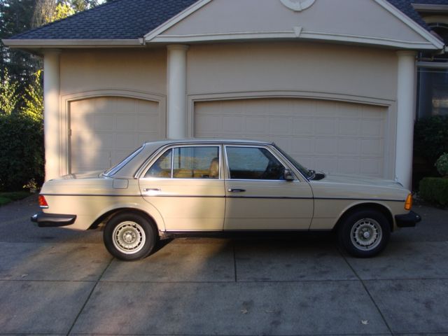 1983 Mercedes-Benz 300-Series