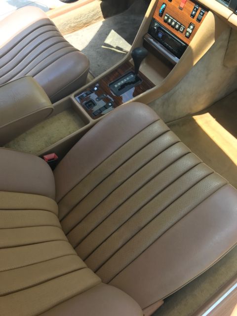 1983 Mercedes-Benz 300-Series - photo 13