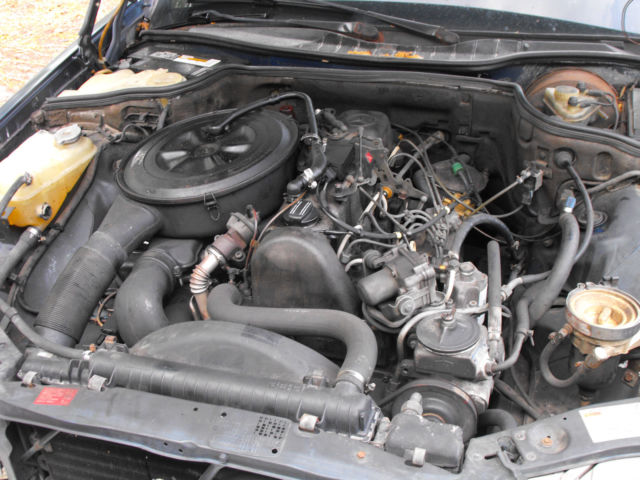 1983 Mercedes-Benz 300-Series - photo 9