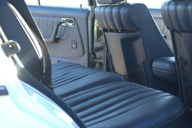 1983 Mercedes-Benz 300-Series - photo 13