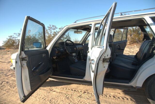 1983 Mercedes-Benz 300-Series - photo 8