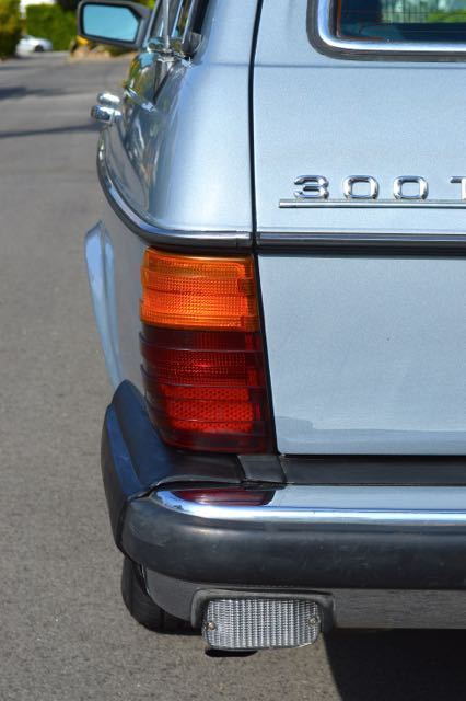 1983 Mercedes-Benz 300-Series 5 door 7 seater wagon - photo 11