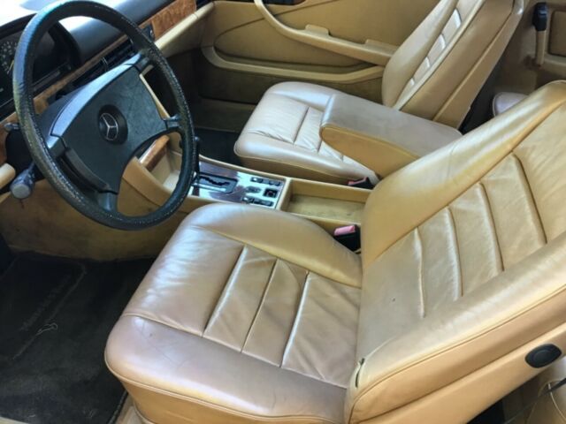 1983 Mercedes-Benz 300-Series - photo 9