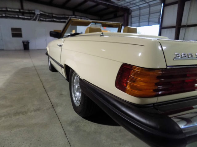 1983 Mercedes-Benz 300-Series 380 sl - photo 8