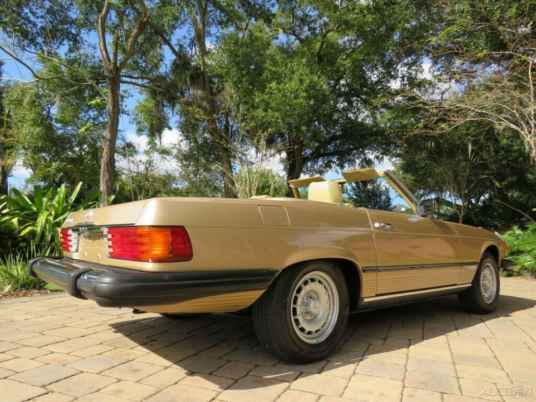 1983 Mercedes-Benz 300-Series 380 SL Roadster Amazing Condition! - photo 3