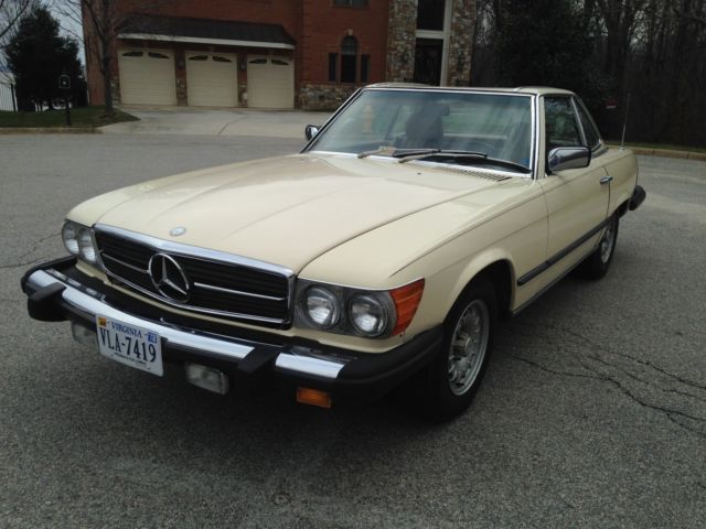1983 Mercedes 380 SL Both Tops New Michelins Books Becker Europa No Reserve 1983 Mercedes-Benz SL-Class No Reserve