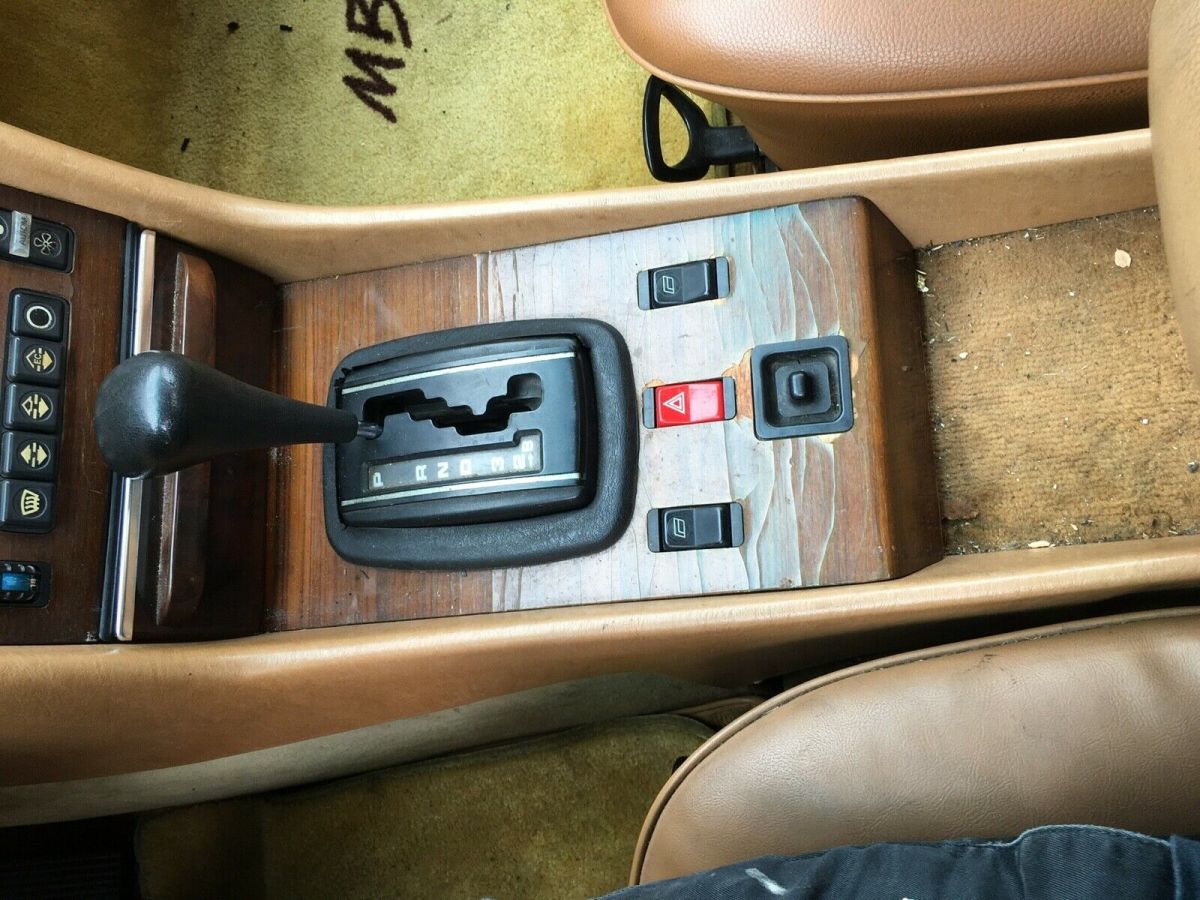 1983 Mercedes-Benz SL-Class - photo 12