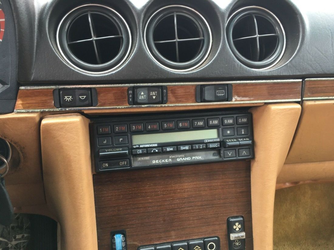 1983 Mercedes-Benz SL-Class - photo 9