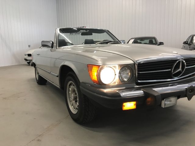 1983 Mercedes-Benz 300-Series 380 - photo 6