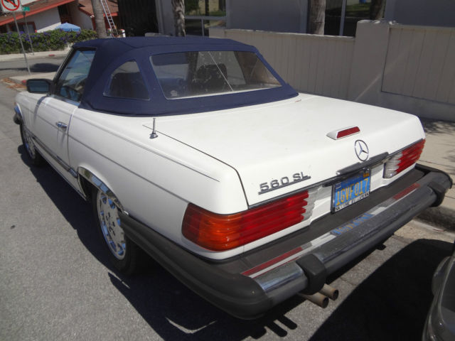 1983 Mercedes 380SL, 2 seater roadster with 2 tops 1983 Mercedes-Benz SL-Class