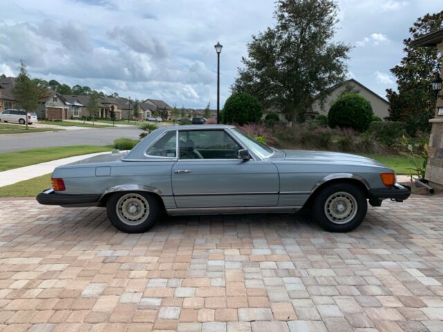 1983 Mercedes-Benz SL-Class 380SL - photo 3