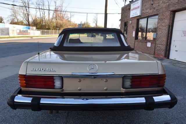 1983 Mercedes-Benz SL-Class - photo 10