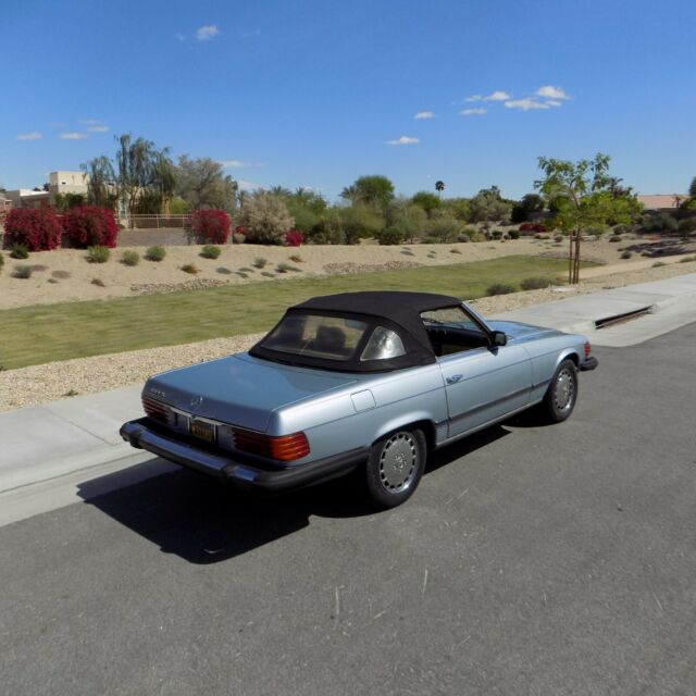 1983 Mercedes-Benz SL-Class hardtop/convertible - photo 7