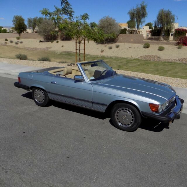 1983 Mercedes-Benz SL-Class hardtop/convertible - photo 8