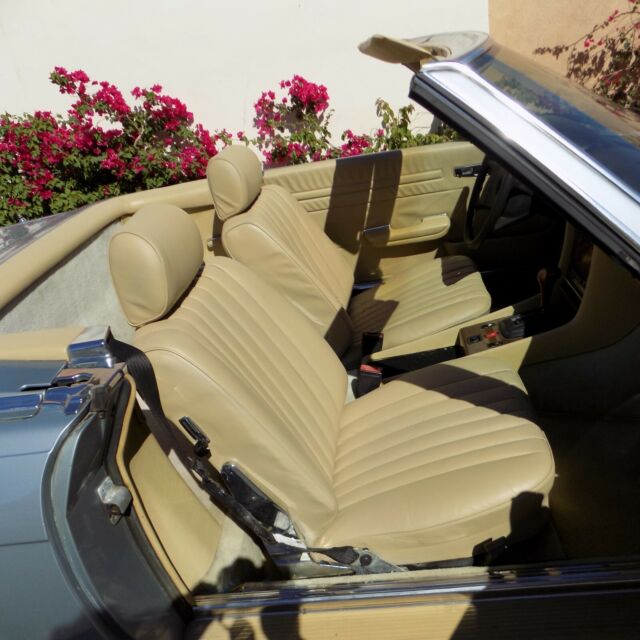 1983 Mercedes-Benz SL-Class hardtop/convertible - photo 9