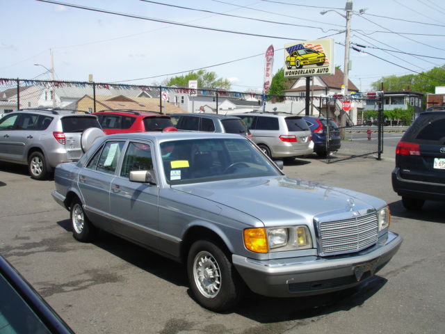 1983 MERCEDES- BENZ 1983 Mercedes-Benz 300-Series