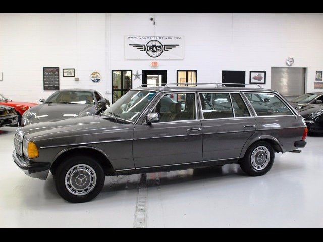 1983 Mercedes-Benz 230-Class 1983 Mercedes-Benz 230-Class D