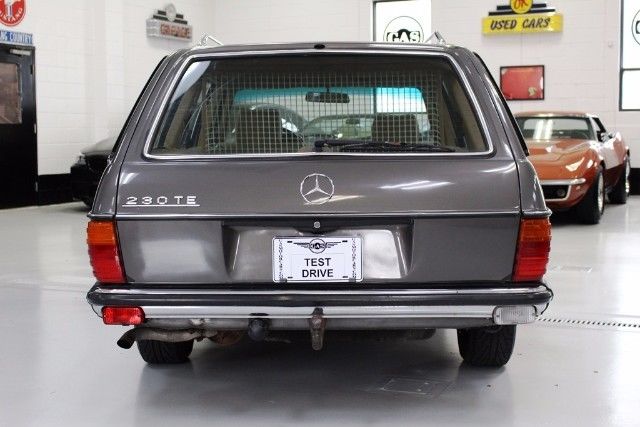1983 Mercedes-Benz 230-Class D - photo 4