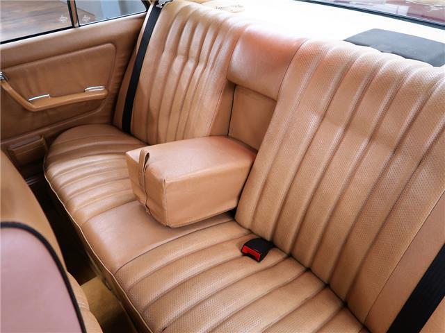 1983 Mercedes-Benz 200-Series 240D - photo 13