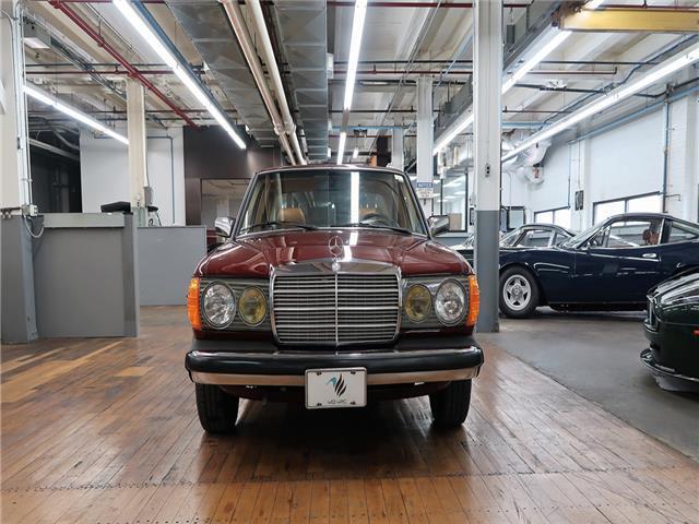 1983 Mercedes-Benz 200-Series 240D - photo 5