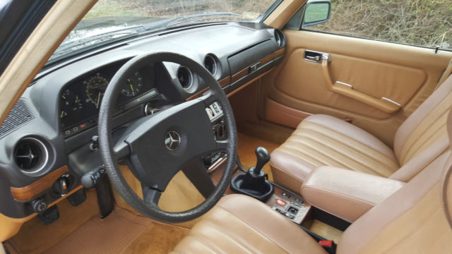 1983 Mercedes-Benz 200-Series 240D - photo 12