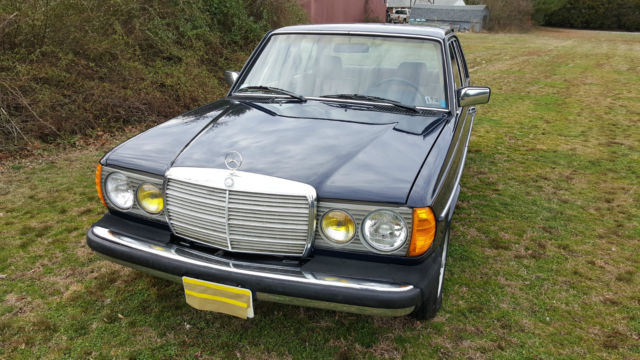 1983 Mercedes-Benz 200-Series 240D - photo 3