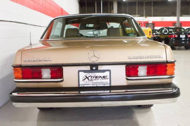1983 Mercedes-Benz 300-Series 300CD 2dr Turbodiesel Coupe - photo 4