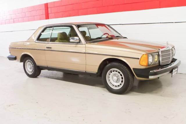 1983 Mercedes-Benz 300-Series 300CD 2dr Turbodiesel Coupe - photo 7