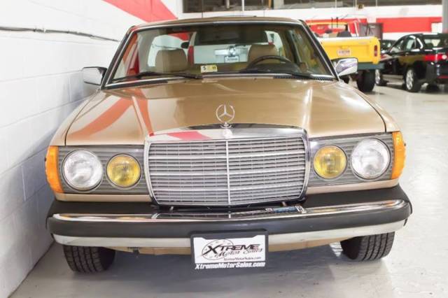 1983 Mercedes-Benz 300-Series 300CD 2dr Turbodiesel Coupe - photo 8
