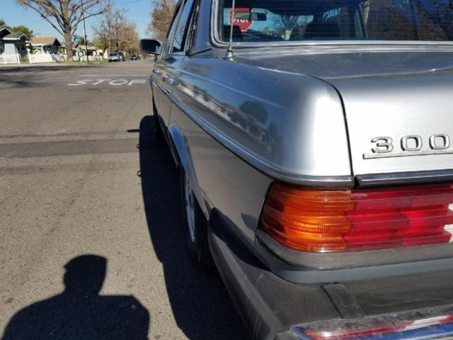 1983 Mercedes-Benz 300-Series 300D - photo 5