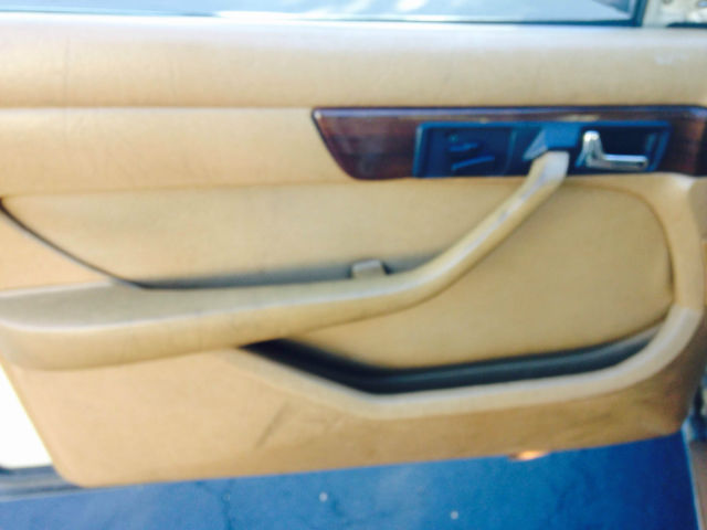 1983 Mercedes-Benz S-Class 300SD - photo 6