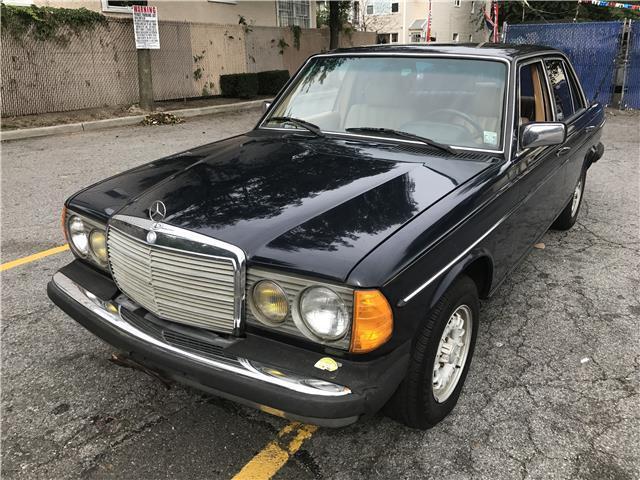 1983 Mercedes-Benz 300 Series 300D-T 147,990 Miles blue sedan Diesel 5 Cylinder 1983 Mercedes-Benz 300-Series 300D-T