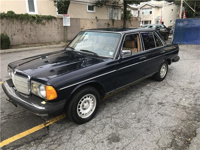 1983 Mercedes-Benz 300-Series 300D-T - photo 3