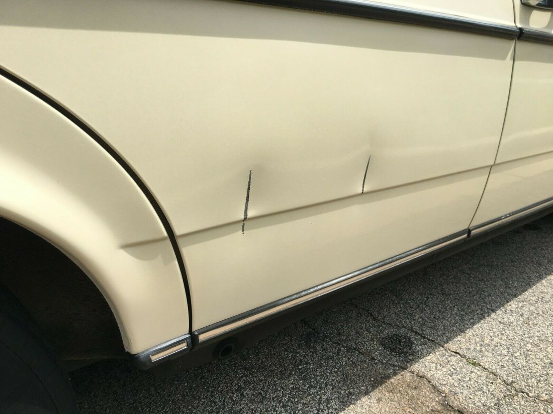 1983 Mercedes-Benz 300-Series DT - photo 3