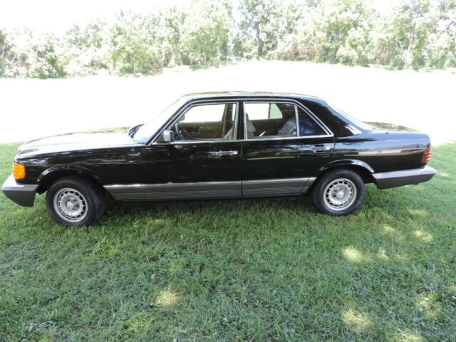 1983 Mercedes-Benz 300-Series - photo 5