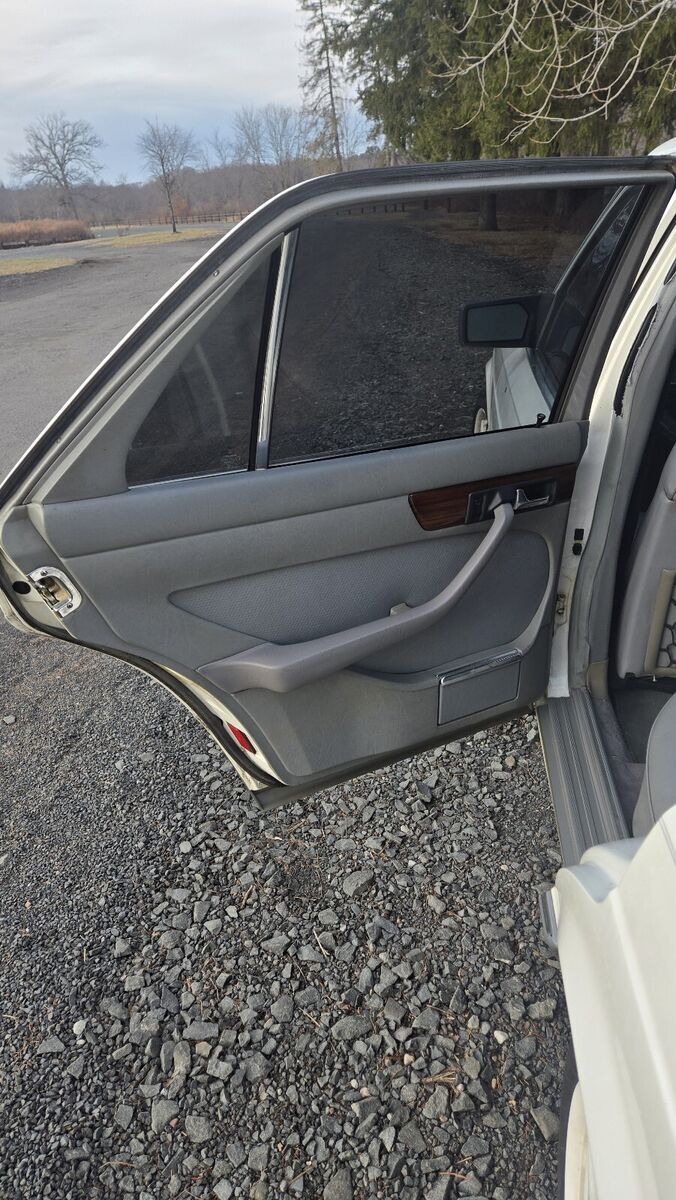 1983 Mercedes-Benz 300-Series SD - photo 8