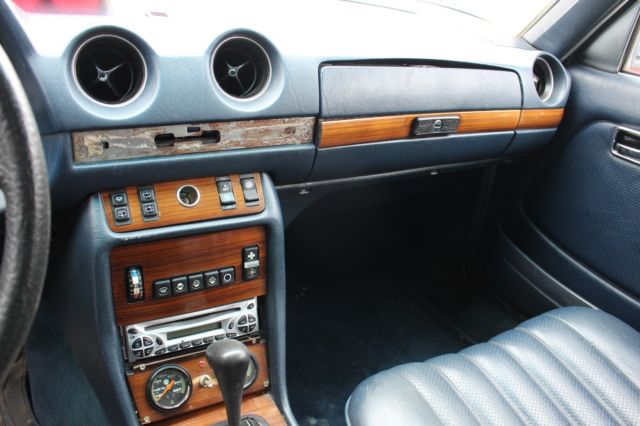 1983 Mercedes-Benz 300-Series Base Wagon 4-Door - photo 5