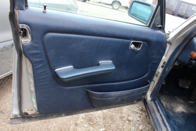 1983 Mercedes-Benz 300-Series Base Wagon 4-Door - photo 8