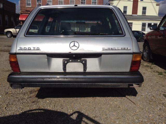 1983 Mercedes-Benz 300-Series TD-T - photo 3
